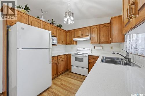 427 Bronson Crescent, Saskatoon, SK 