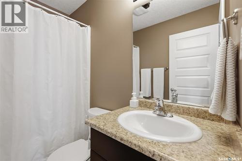 518 Klassen Crescent, Saskatoon, SK 