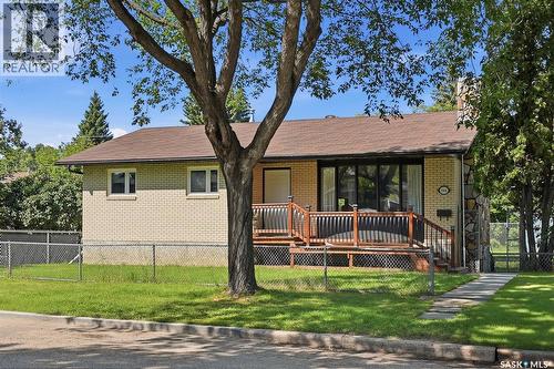 946 13th STREET W  Prince Albert, SK S6V 3H6