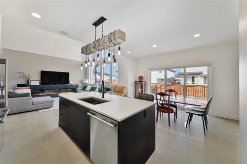 6 Siddiqui Ridge, Winnipeg, MB 