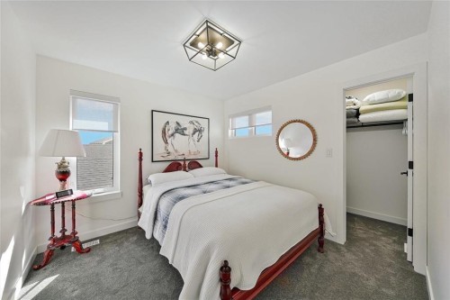 6 Siddiqui Ridge, Winnipeg, MB 