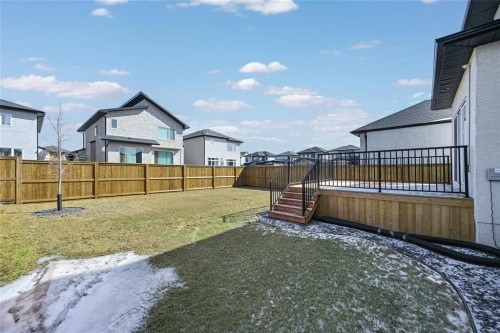 6 Siddiqui Ridge, Winnipeg, MB 