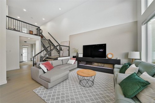6 Siddiqui Ridge, Winnipeg, MB 