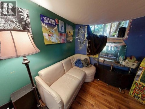 4474 Joyce Ave, Powell River, BC 