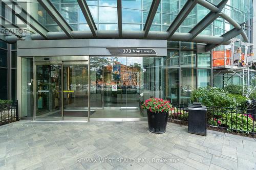 2509 - 373 FRONT STREET W  Toronto, ON M5V 3R7