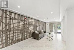 Foyer - 