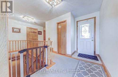MAIN - 15 STRANDHILL ROAD , Toronto, Ontario M1J 3A8 5