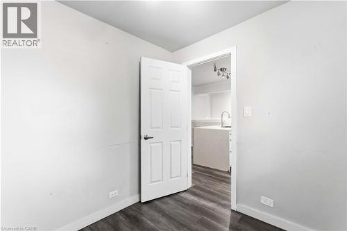 37 Maplecrest Avenue, St. Catharines, ON 