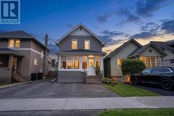 423 MARKS STREET S Thunder Bay (Hyde Park), ON P7E 1M4
