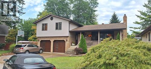 1537 ROSATI  Lasalle, ON N9J 2Z7