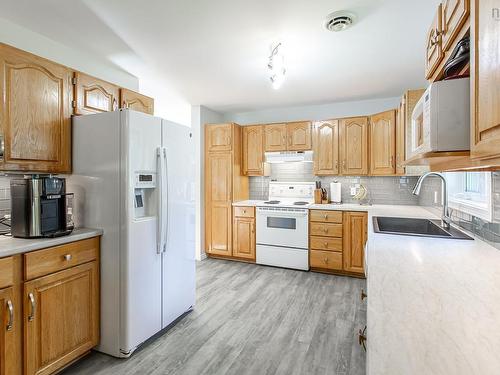 27 Pinecrest Drive, Middleton, NS 