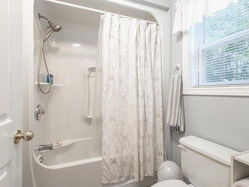 27 Pinecrest Drive, Middleton, NS 
