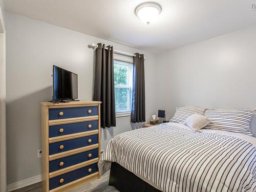 27 Pinecrest Drive, Middleton, NS 