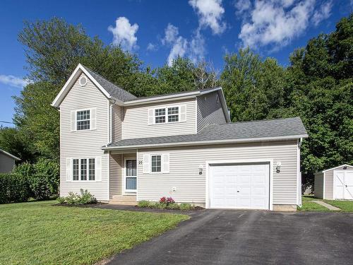 27 Pinecrest Drive, Middleton, NS 