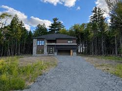 86 Bondi Drive  Middle Sackville, NS B4E 0R8