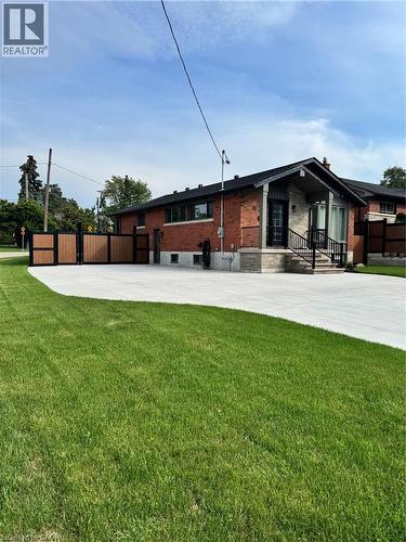 29 BATTLEFIELD Avenue Unit# 2 , Stoney Creek, Ontario L8G 1V1 2