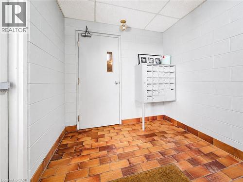 4 Avalon Place Unit# 303, Kitchener, ON 