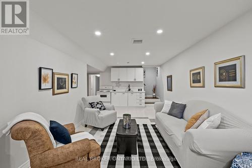 87 Monte Drive, Hamilton, ON 