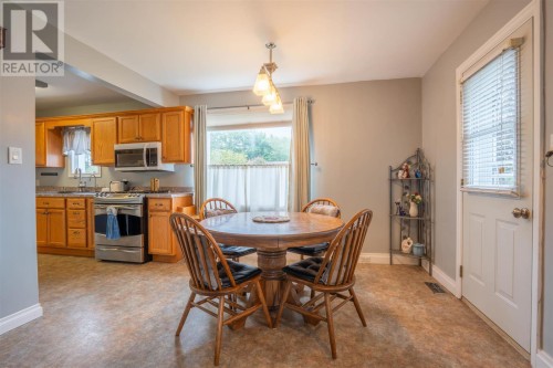 219 Eastern Ave, Sault Ste. Marie, ON 