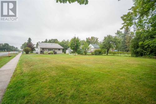 219 Eastern Ave, Sault Ste. Marie, ON 