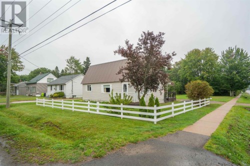 219 Eastern Ave, Sault Ste. Marie, ON 