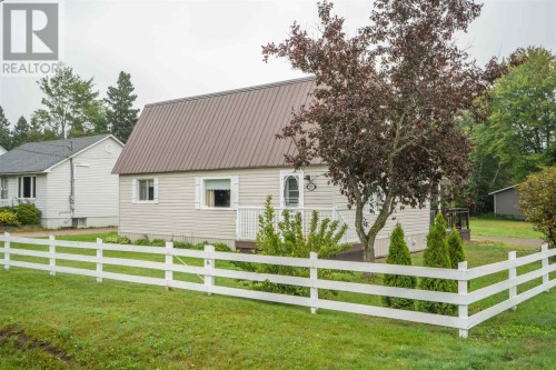 219 Eastern Ave, Sault Ste. Marie, ON 