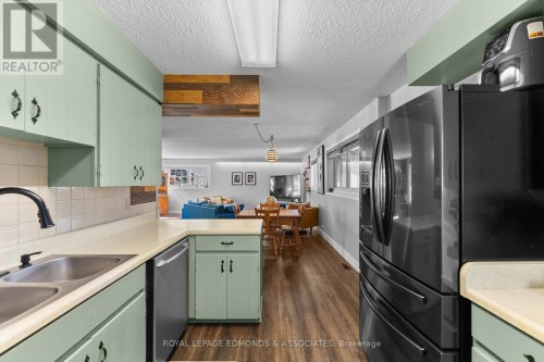 5 Lasalle Drive, Deep River, ON 