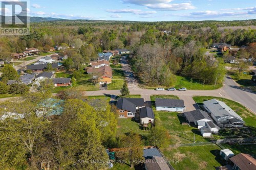 5 Lasalle Drive, Deep River, ON 