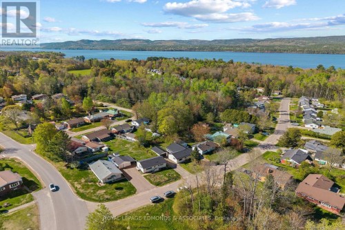 5 Lasalle Drive, Deep River, ON 