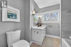 4 piece main bathroom has heated floor - 