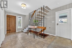 Foyer - 