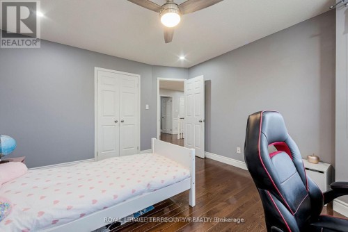 2025 Parklane Crescent, Burlington, ON 