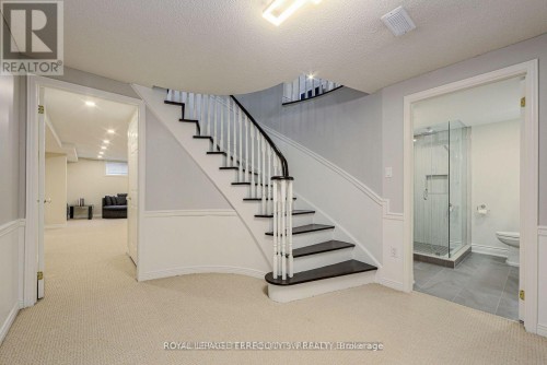 2025 Parklane Crescent, Burlington, ON 