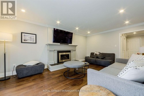 2025 Parklane Crescent, Burlington, ON 