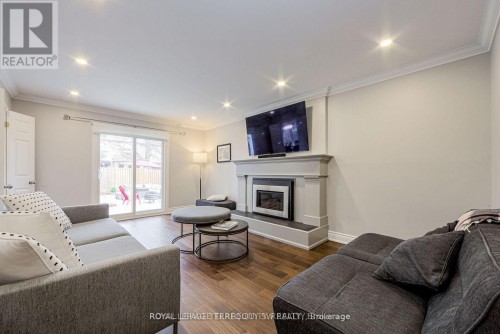 2025 Parklane Crescent, Burlington, ON 