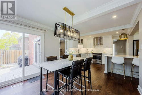 2025 Parklane Crescent, Burlington, ON 