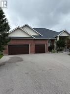 4 BLAKE STREET East Gwillimbury, ON L0E 1R0