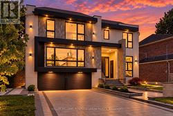 103 BEVDALE ROAD Toronto, ON M2R 1L8