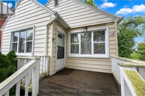 UPPER - 538 QUEBEC STREET , London East (East G), Ontario N5W 3Z1 2