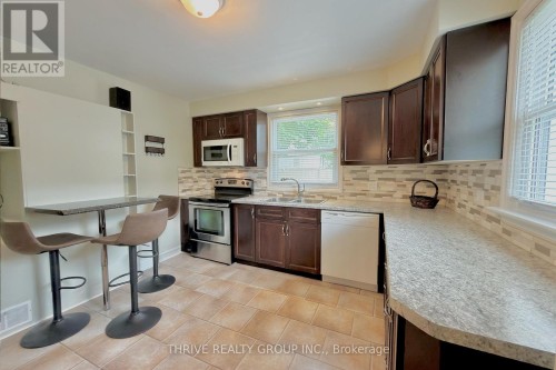 UPPER - 538 QUEBEC STREET , London East (East G), Ontario N5W 3Z1 3