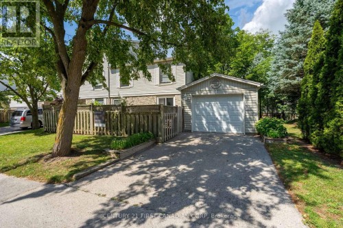 327 EVERGLADE CRESCENT  London North (North P), ON N6H 4M7
