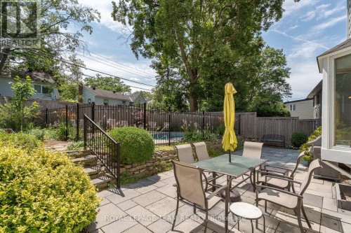 766 Eastbourne Avenue, Ottawa, ON 