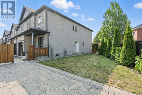 215 Canada Drive, Vaughan, ON 