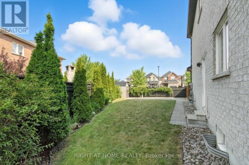215 Canada Drive, Vaughan, ON 