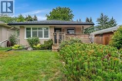 83 KIMBERLY Crescent  Kitchener, ON N2E 1C8