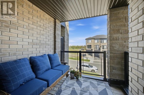 6 Blue Forest Crescent, Barrie, ON 