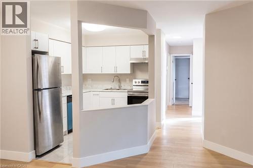 3085 KINGSWAY Drive Unit# 22  Kitchener, ON N2C 2P1