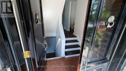702 SHEPPARD AVE E AVENUE E , Toronto, Ontario M2K 1B7 4