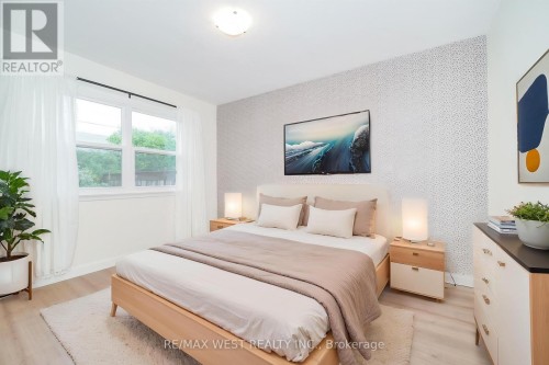 5 Cromarty Drive, Toronto, ON 