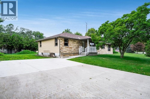 3 Stewart, Leamington, ON 